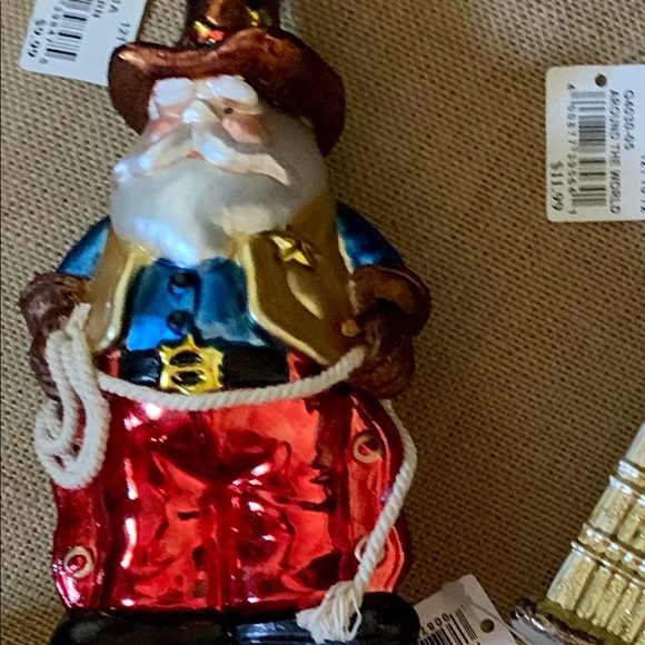 6 Glass Ornaments - Picture 2 of 7